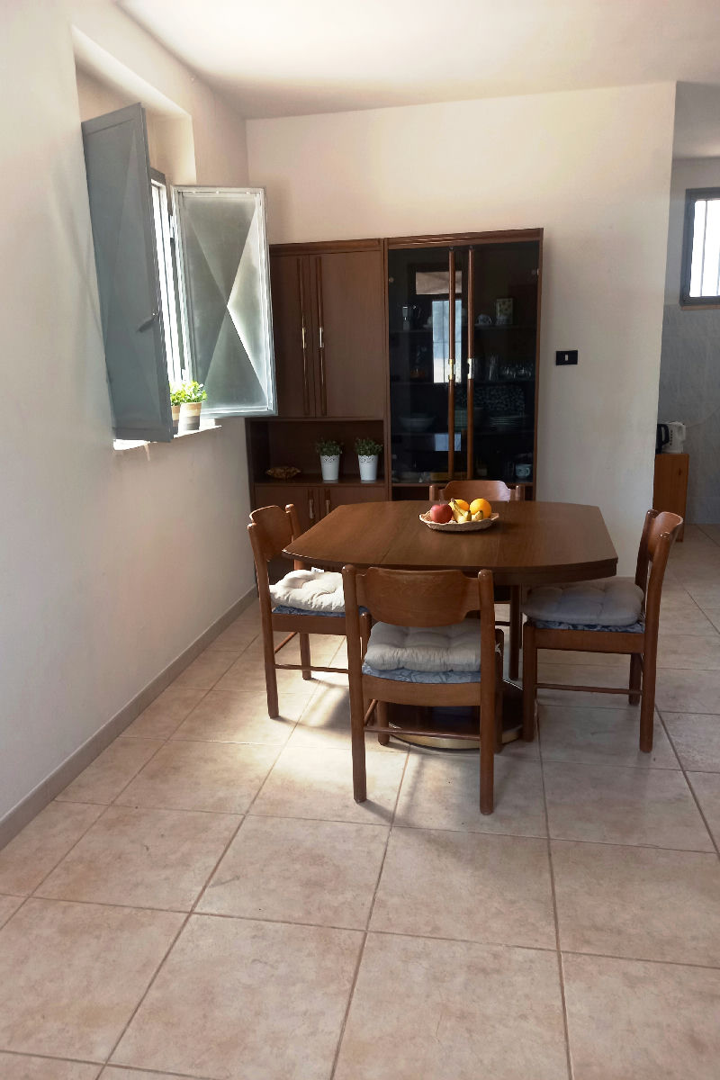 Trullo with Lamia to Restore in the Countryside of San Michele Salentino - 9