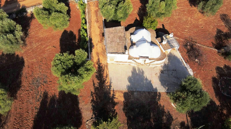Trullo with Lamia to Restore in the Countryside of San Michele Salentino - 12