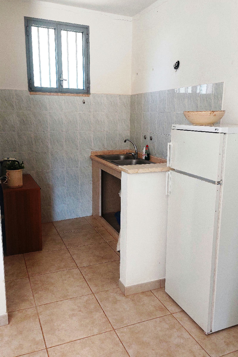 Trullo with Lamia to Restore in the Countryside of San Michele Salentino - 8