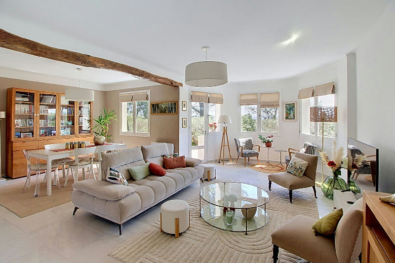 6-room house of 144 m² + pool + garage on 1692 m² plot - 3