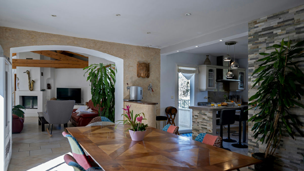 Architect-designed 5-bedroom villa in Fuveau, Provence, with Sainte-Victoire views, pool, land - 10