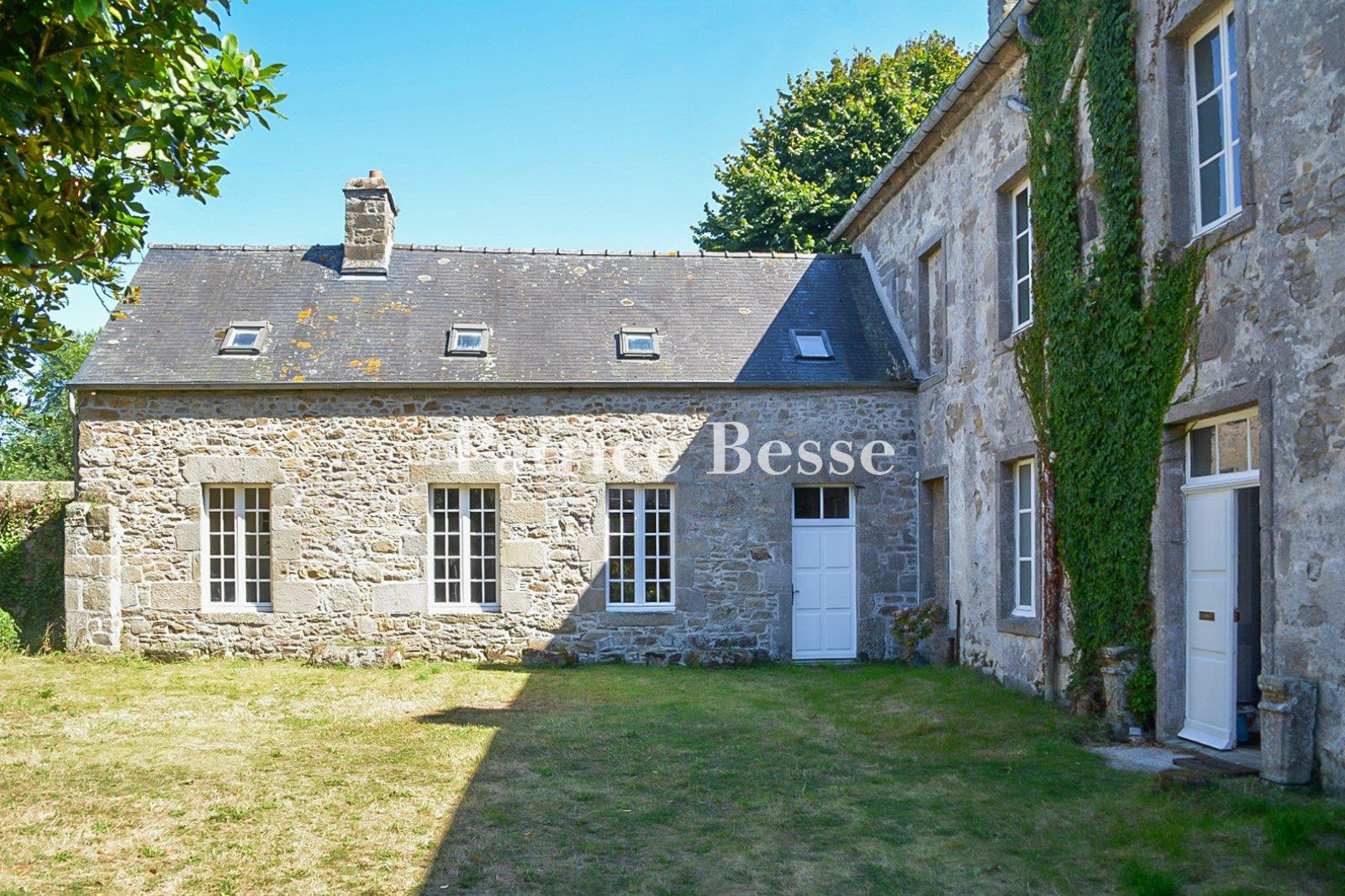 Why French houses almost never have closets