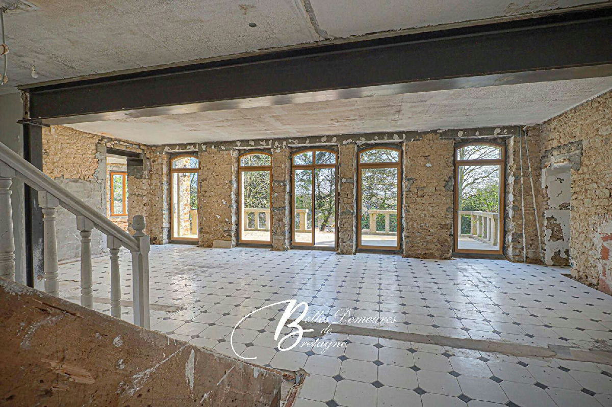 Manor house with 2 independent houses on over 1 ha. Finistère - 13