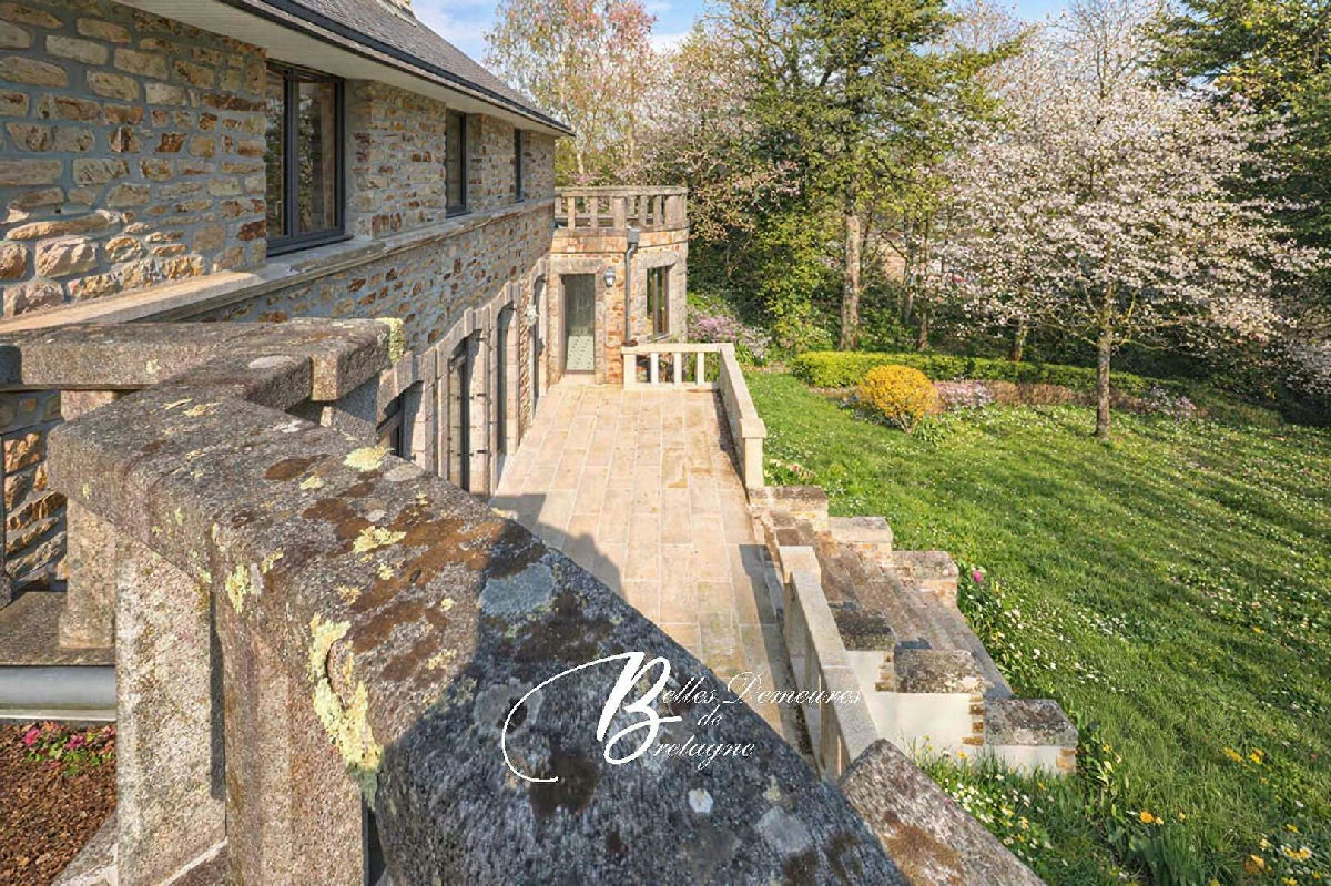 Manor house with 2 independent houses on over 1 ha. Finistère - 8