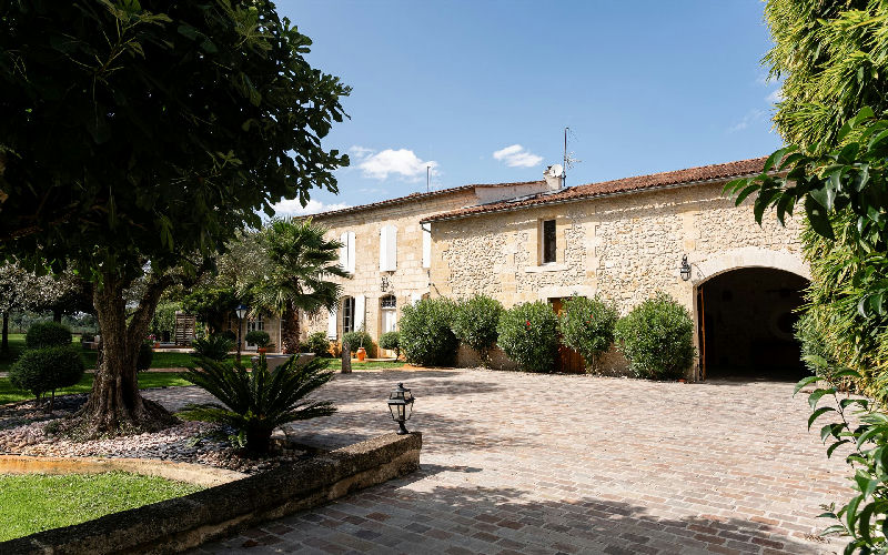 Bordeaux Right Bank, magnificent 19th-century property with private pontoon and swimming pool in the heart of a park - 2