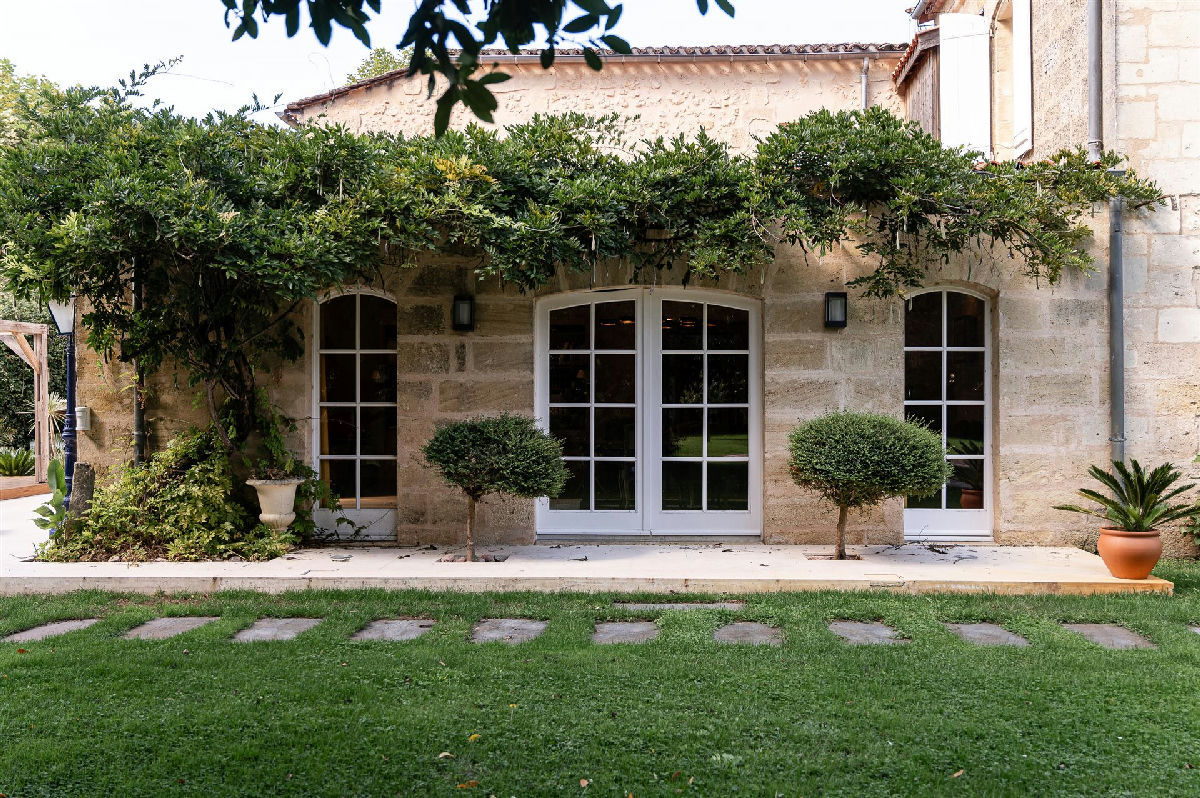 Bordeaux Right Bank, magnificent 19th-century property with private pontoon and swimming pool in the heart of a park - 4