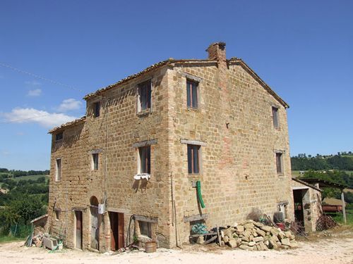 Old farmhouse with a very large barn - 3