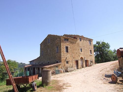 Old farmhouse with a very large barn - 4