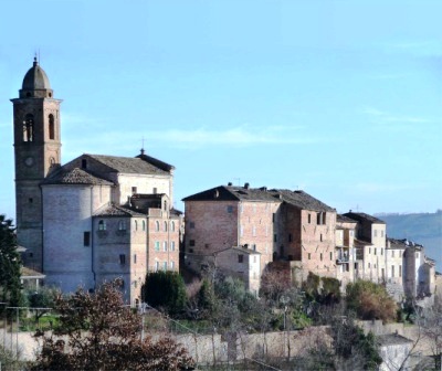Townhouse in an Authentic Hilltop Town - 2