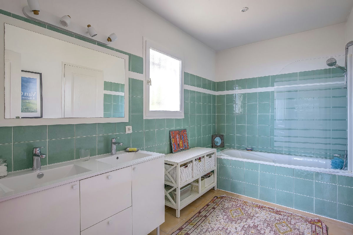 House in Vence with Sea View and Pool - 14