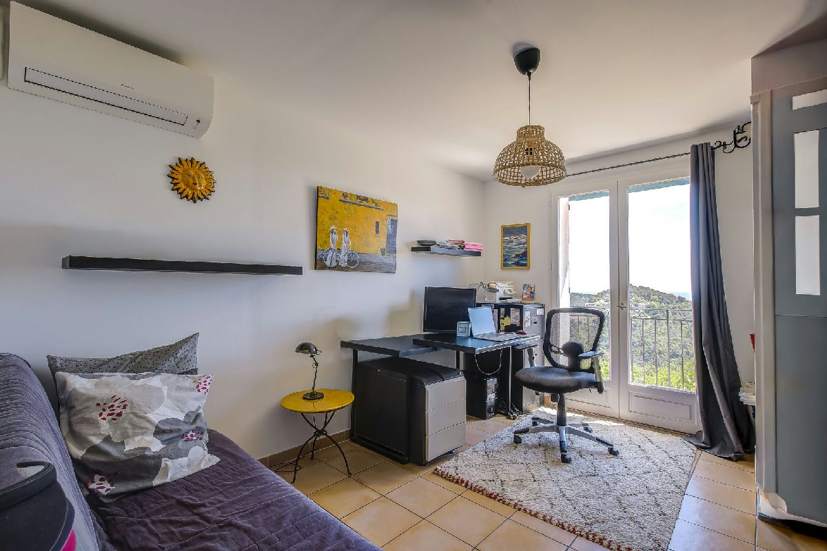 House in Vence with Sea View and Pool - 19