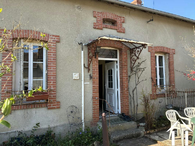 Sympathetic village house with many possibilities for sale - 2