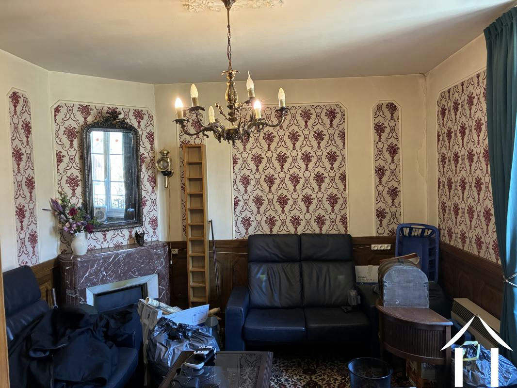 Sympathetic village house with many possibilities for sale - 8