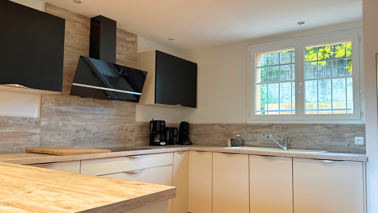 Architect-Designed Villa – Gulf of Saint-Tropez – Le Plan-de-la-Tour - 5