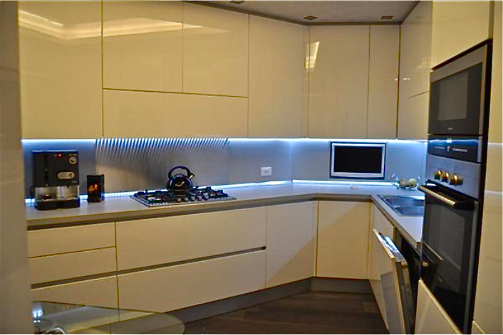 Penthouse in historical building with Lake-view and Pool - 5