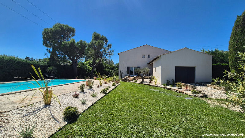 Exceptional Villa - On the Sorgue Shore & Views of Mont Ventoux - 2