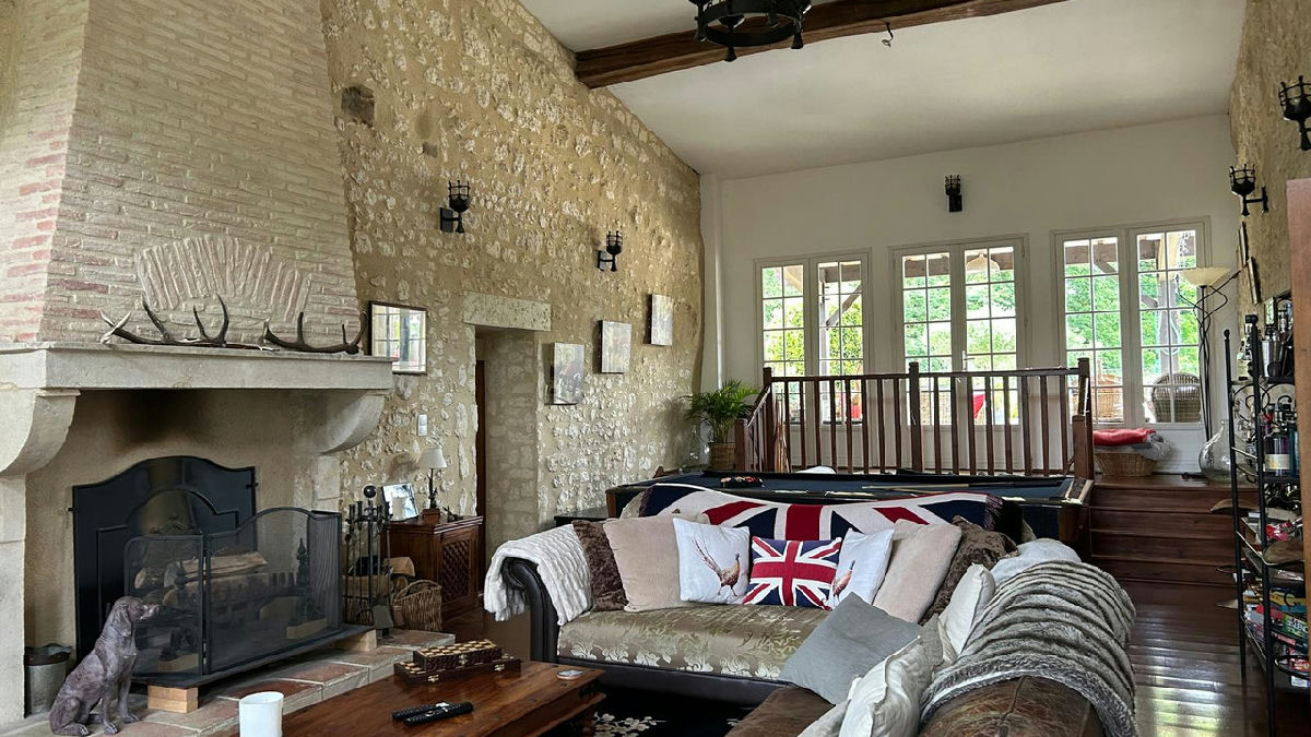 Charming renovated 6-bed stone home with pool, gîte potential and flexible family living near Duras - 6