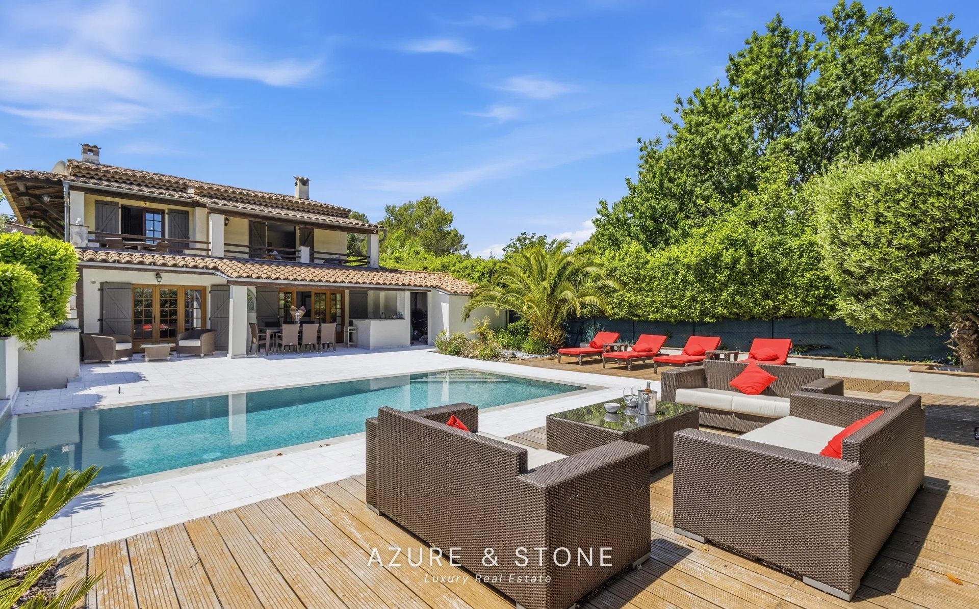 Family villa with pool, walking distance to the village - 2