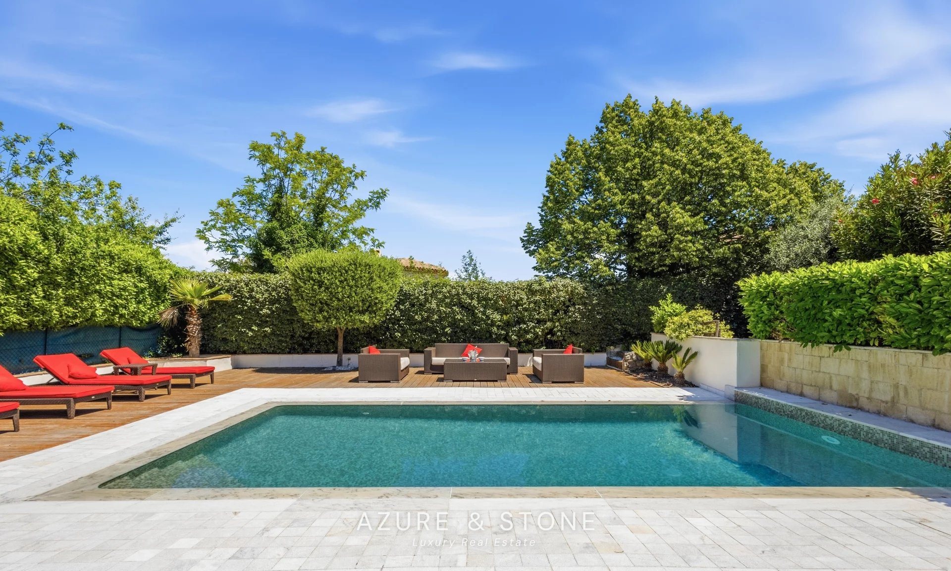 Family villa with pool, walking distance to the village - 3
