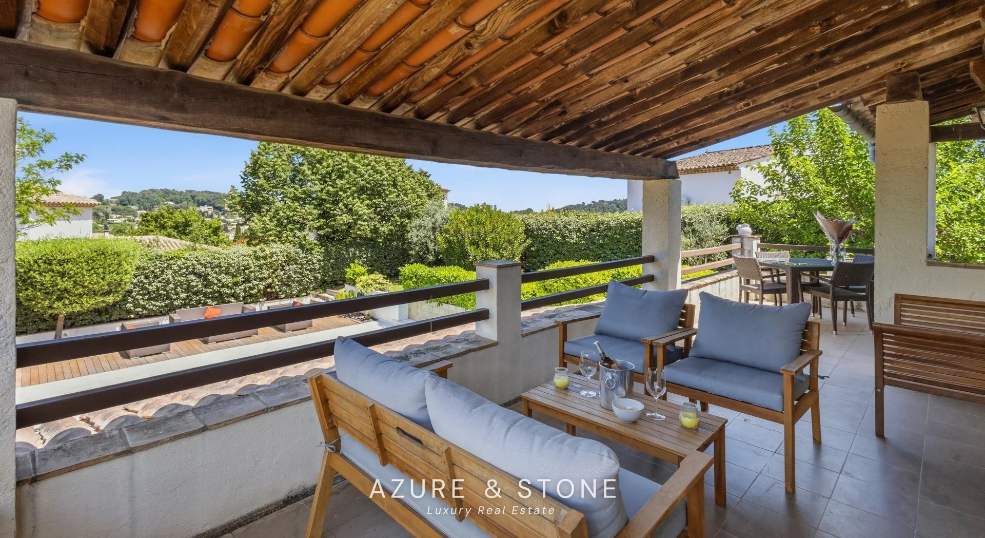 Family villa with pool, walking distance to the village - 4