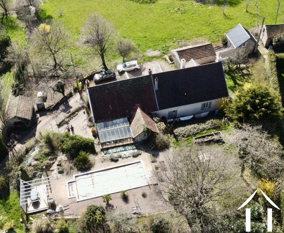 Cosy 2 bedr. House, 2 gites, pool & 3 000m2 field - 2