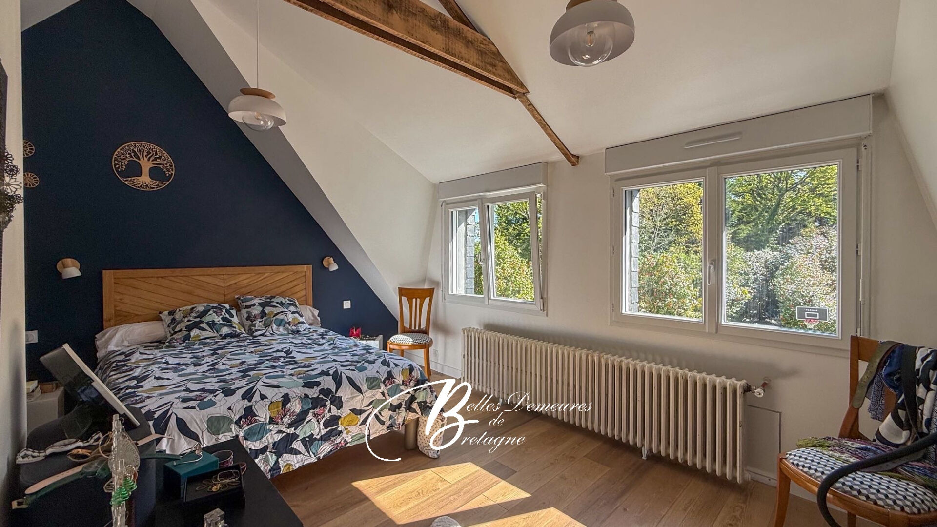 Elegant family home with pool for sale near the coast. Cotes d'Armor