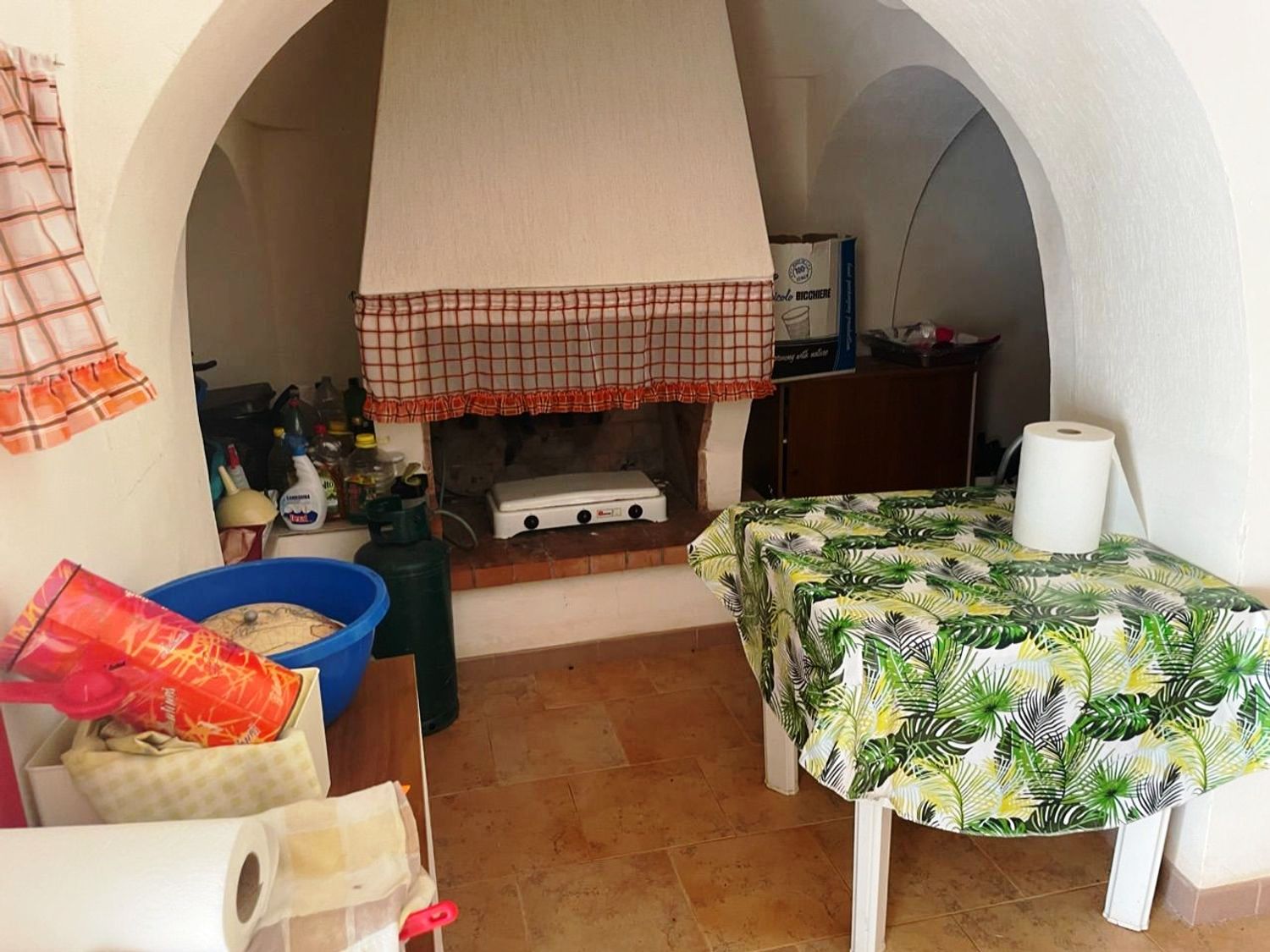 Trullo to restore in San Michele Salentino - 5