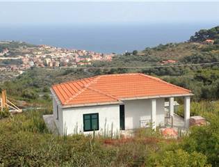 Project 4 km from the sea, splendid view