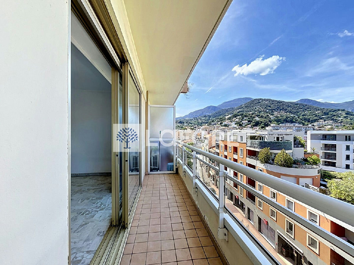 Apartment in Roquebrune Cap Martin, 1 room, 26 sqm, penultimate floor - 3