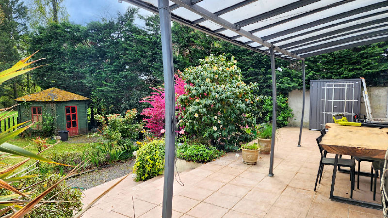 Elegant Single-Storey Family Home with Private Garden – Peaceful Cul-de-Sac in Gradignan - 5