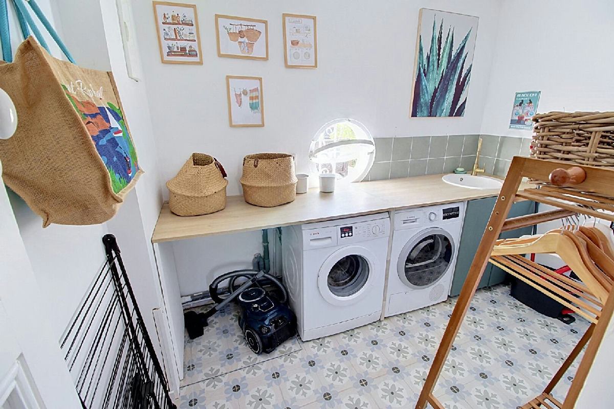 6-room house of 144 m² + pool + garage on 1692 m² plot - 13
