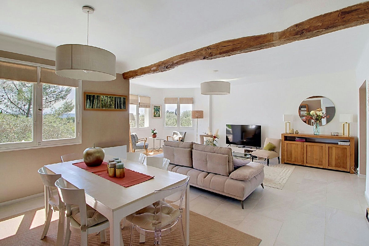 6-room house of 144 m² + pool + garage on 1692 m² plot - 16