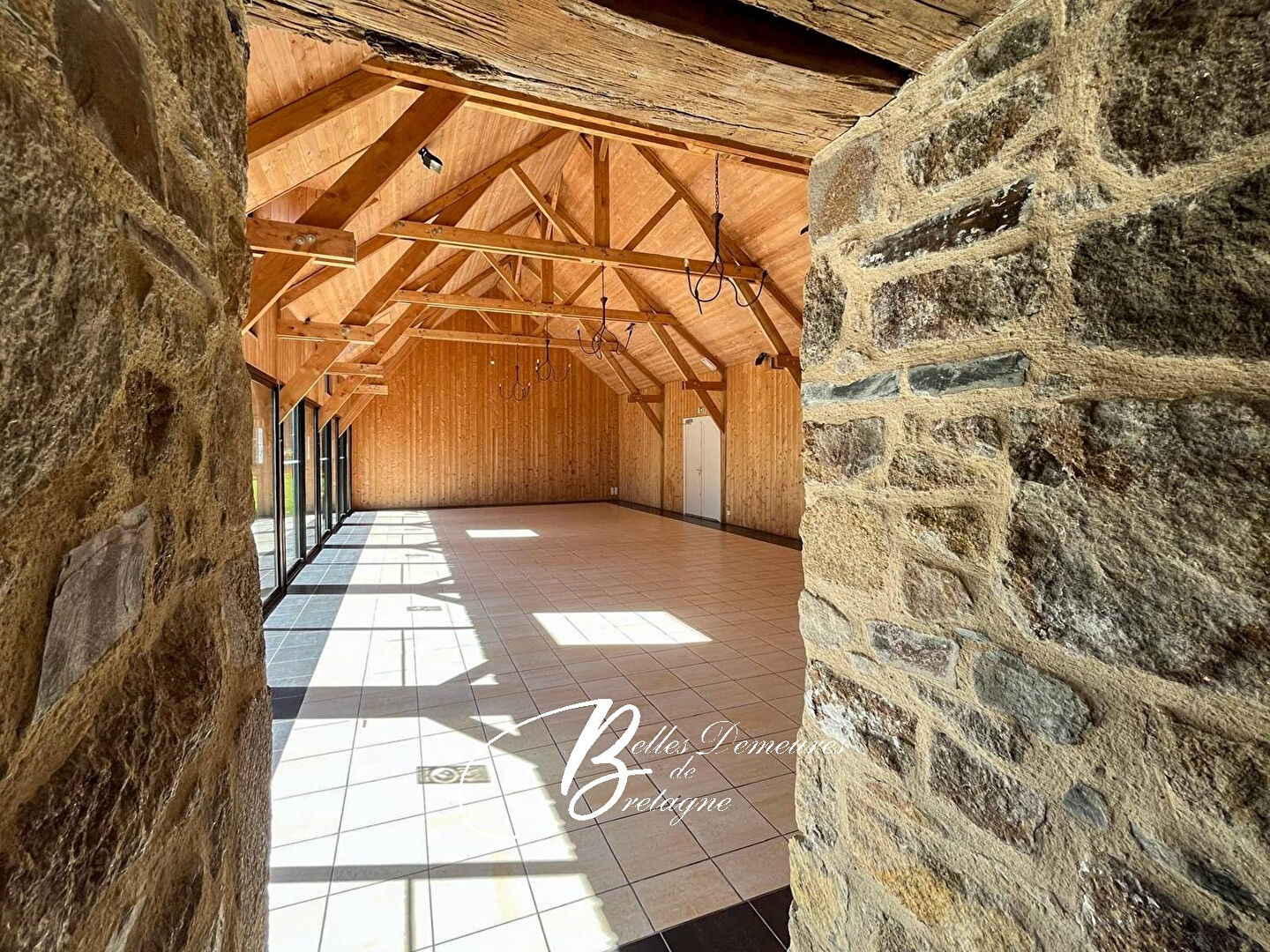 Exceptional property for sale near the sea and Mont-Saint-Michel