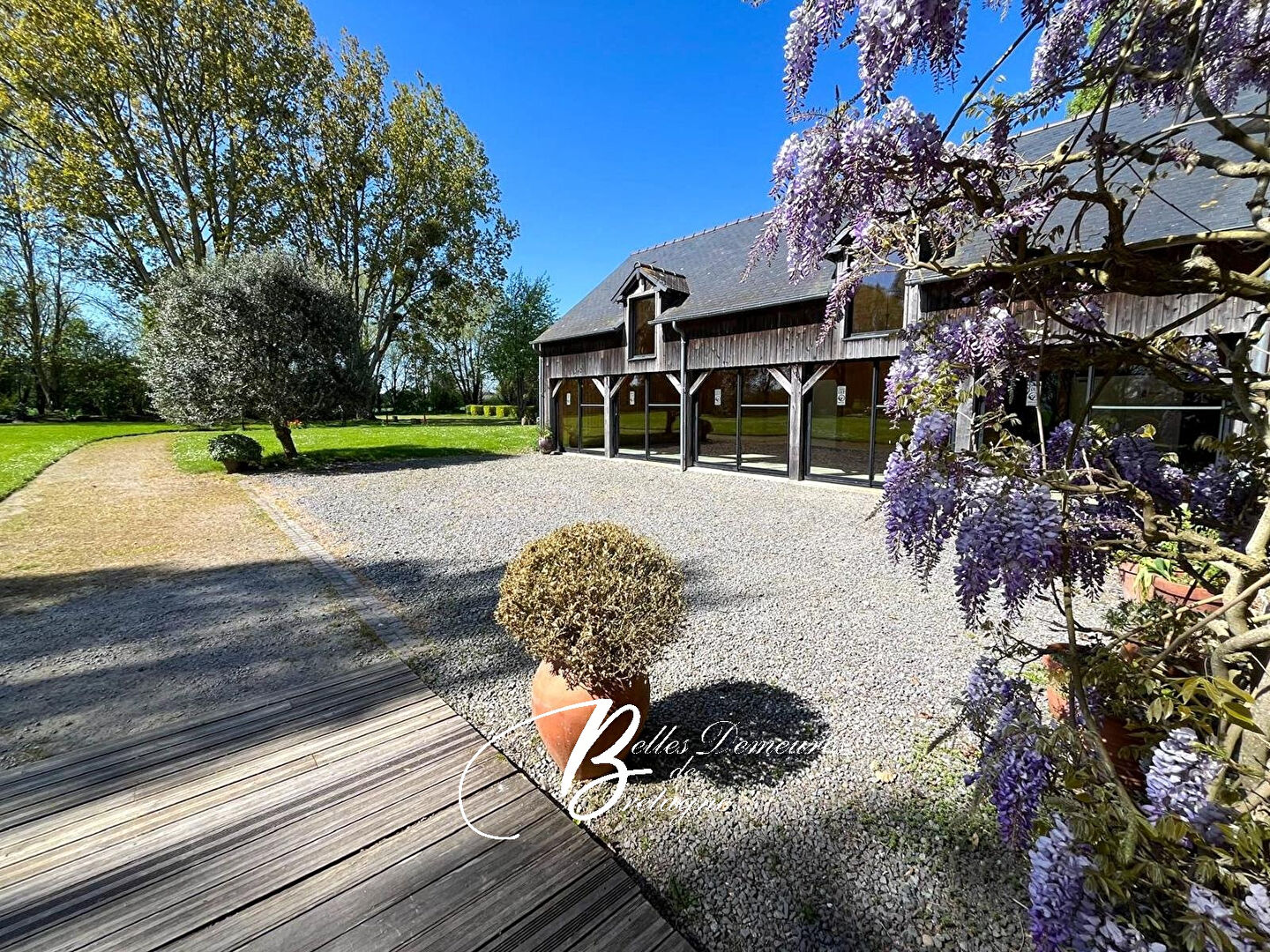 Exceptional property for sale near the sea and Mont-Saint-Michel - 2