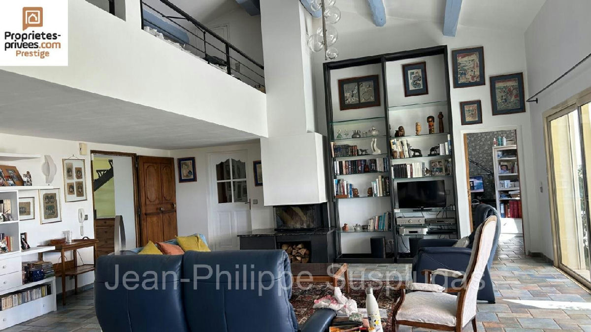 Exceptional Villa with Dominant Sea View - 7