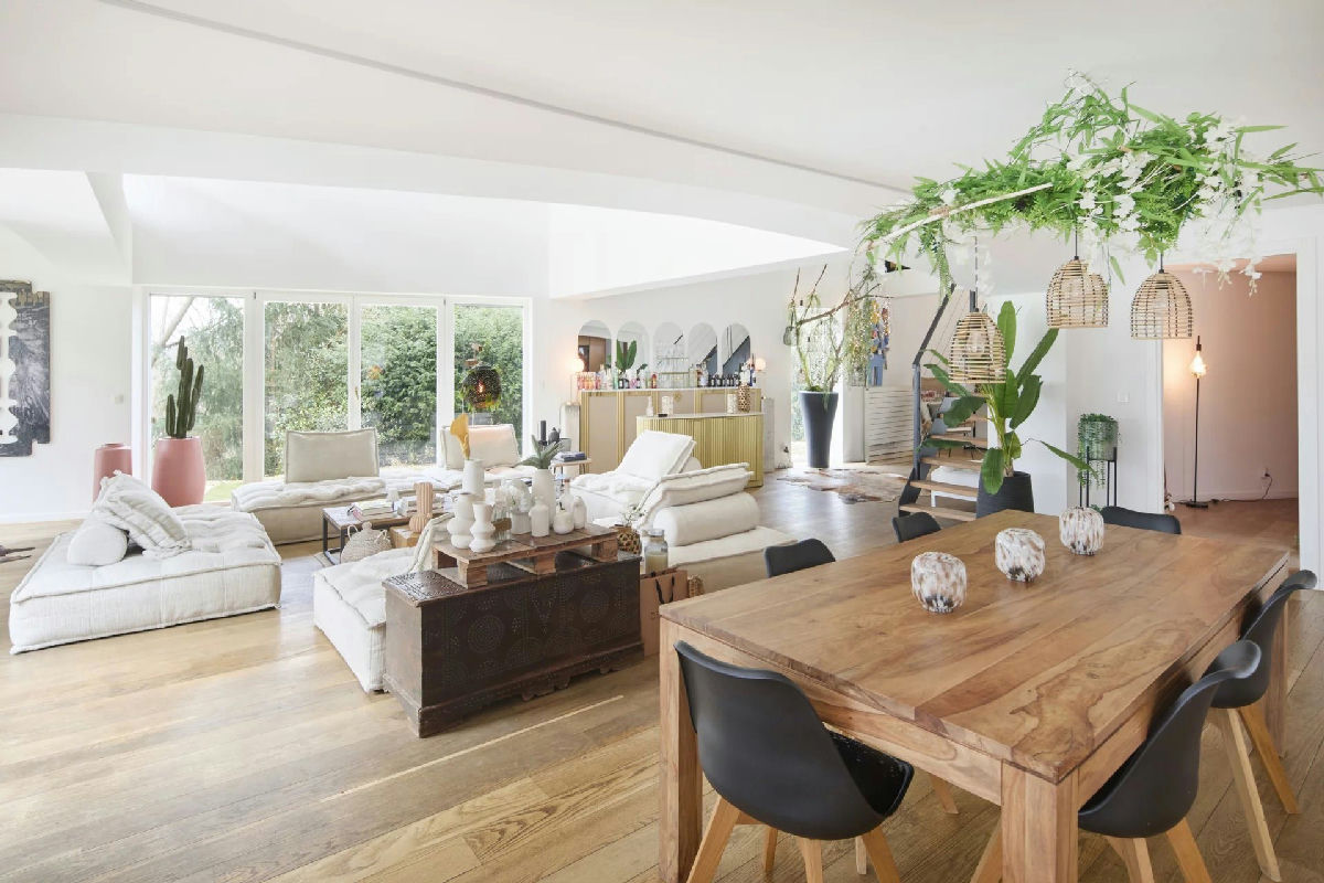 Jouy-En-Josas: a superb contemporary architectural property - 4