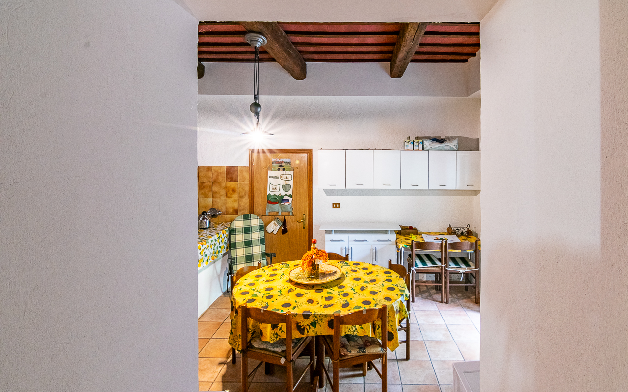 Casa Zina is a charming house for sale nestled near the historic town of Camerino