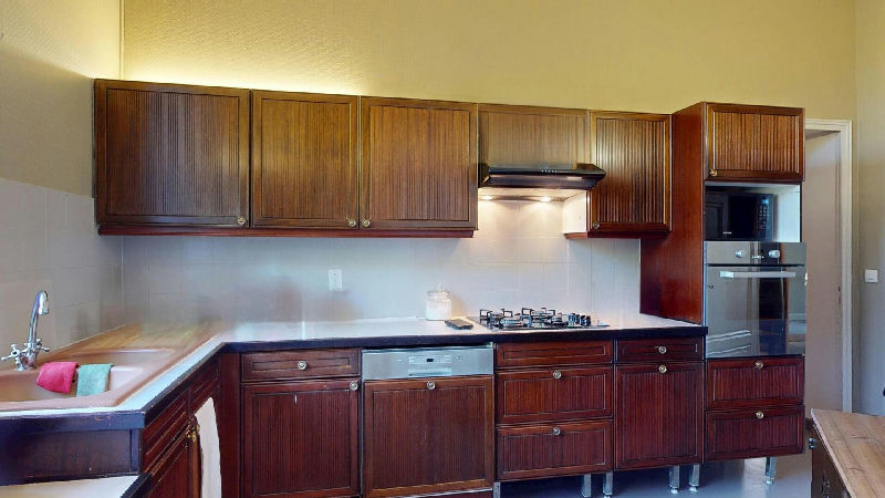 Elegant Historic Mansion with Authentic Charm - 11