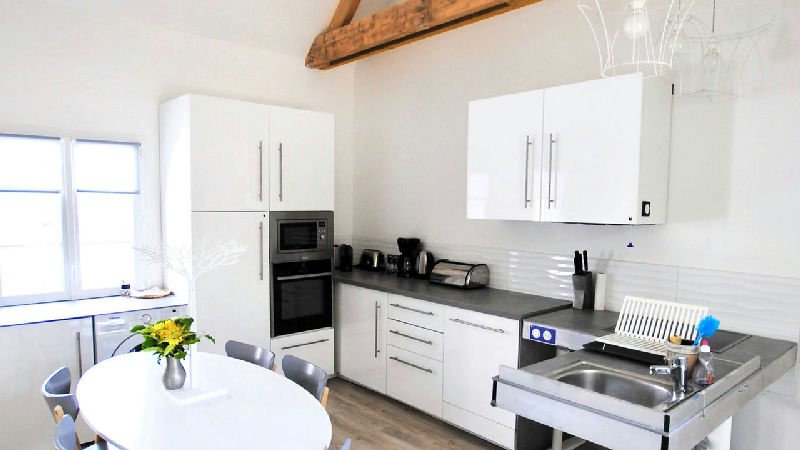 A superb set of three houses in a picturesque setting just a stone's throw from the Opal Coast - 9