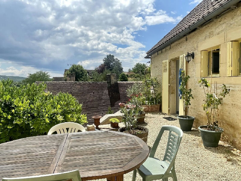 Old house with gîte, garage and swimming pool on 1500 m² plot - 6