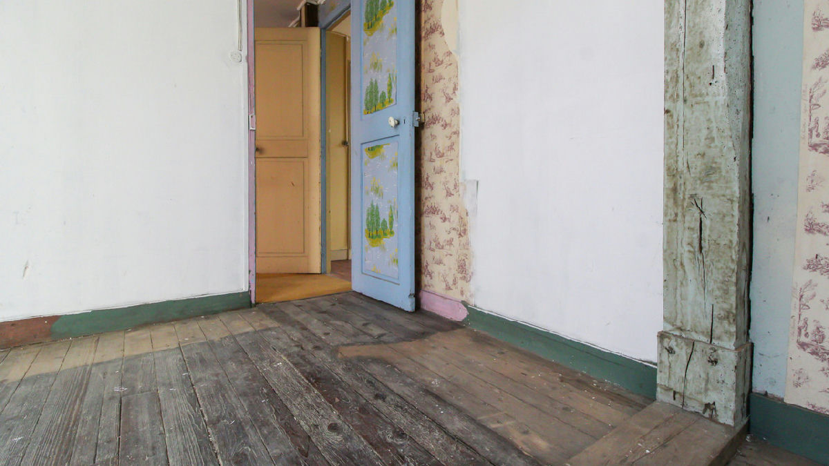 Property built on a garden plot of 1008m2 with its independent house - 9