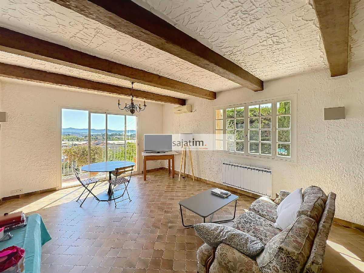 Villa T4 with dominant sea view - 4