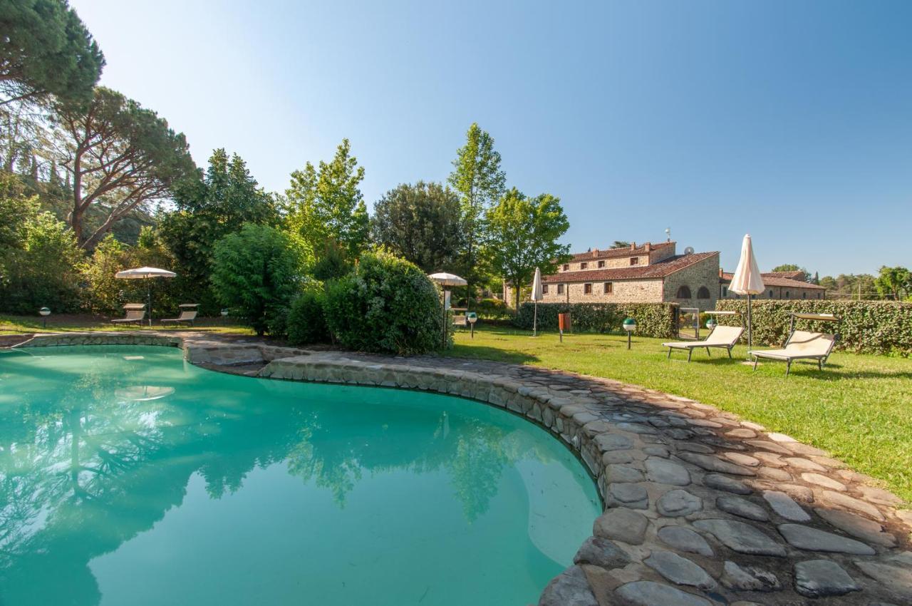 Charming ground floor flat in a historic borgo near Cortona with shared pool - 2