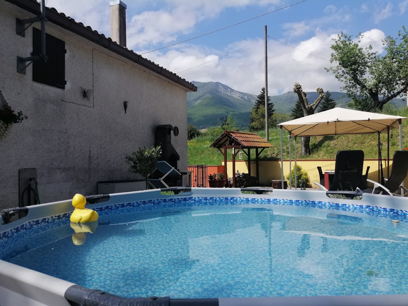 Renovated house in Le Marche in quiet green surroundings situated near a small river - 4