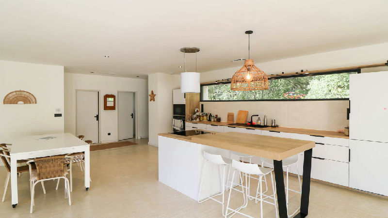 Modern 2024 contemporary home with pool, large terrace & independent apartment in St-Hippolyte-du-Fo - 8