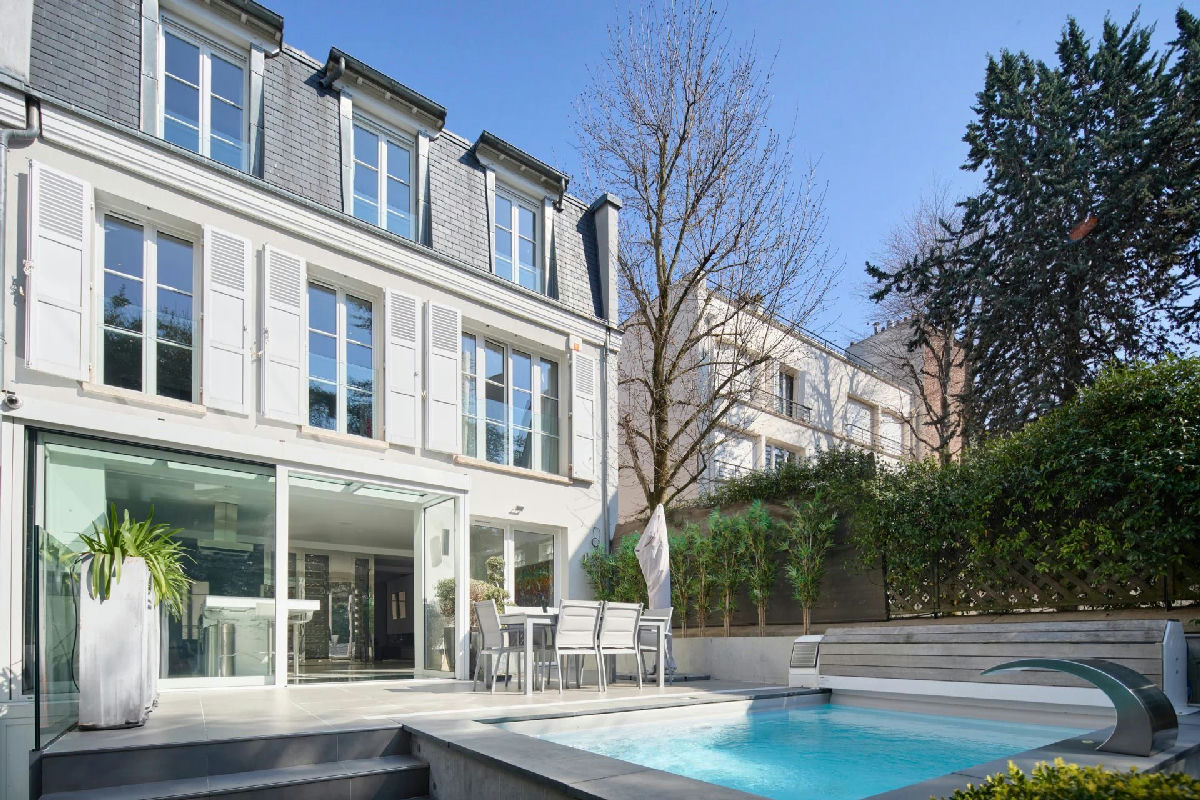 A contemporary house just steps from the Seine - 1