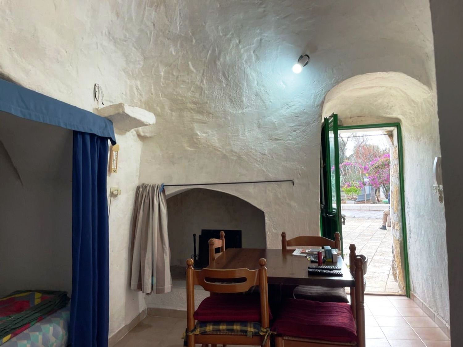 Trullo with Lamia in the countryside of San Michele Salentino - 4