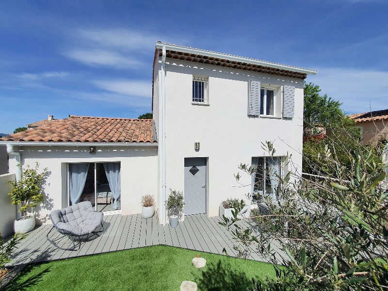 Recent Villa with great features - 3