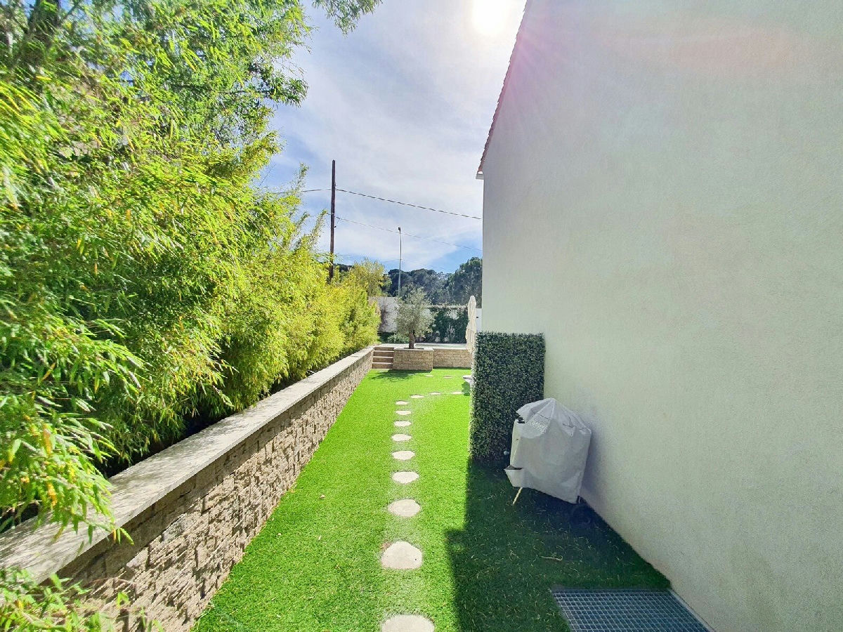 Recent Villa with great features - 8