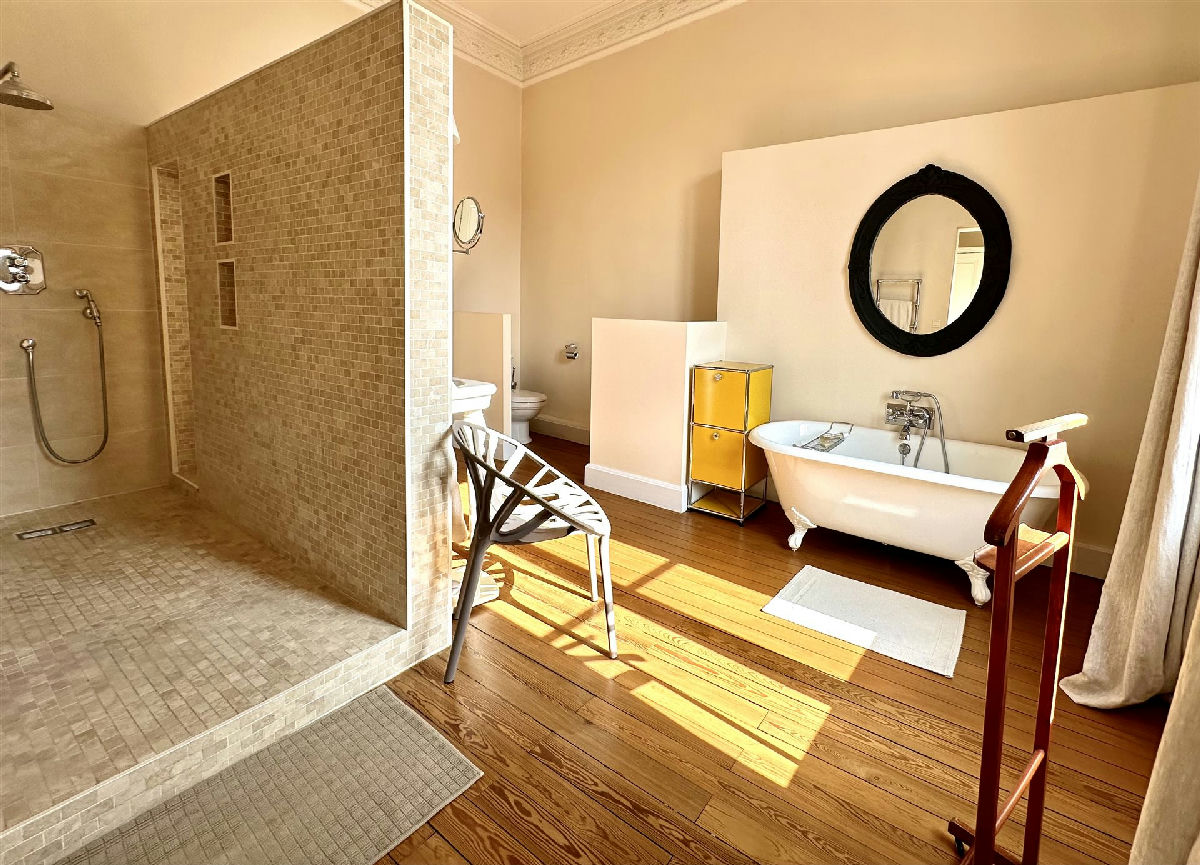 Bordeaux centre, Jardin Public, Hotel Particulier du 19th century, 280 m2 living space with pool and garage - 20